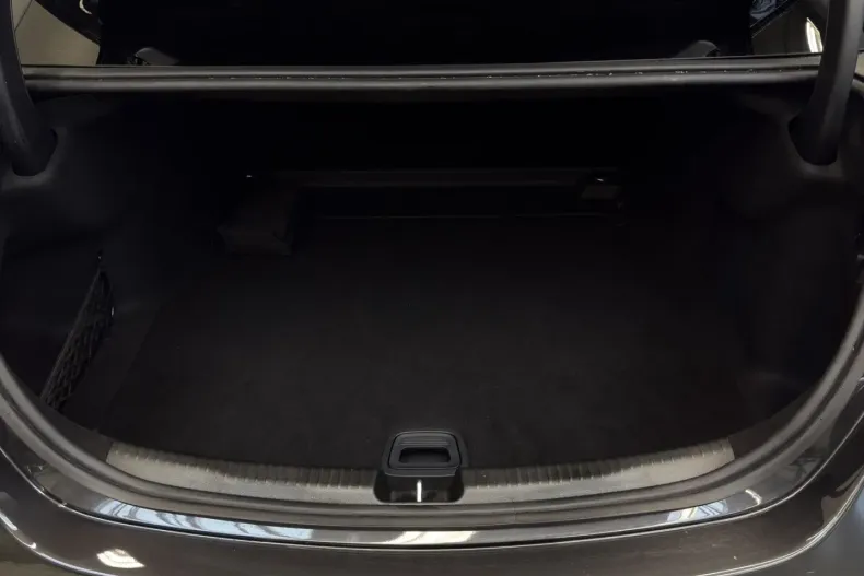 Mercedes-Benz C 300 din 2024 cu 16.235 km - oferta MER140400 - foto 11