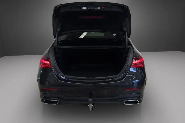 Mercedes-Benz C 300 din 2024 cu 16.235 km - oferta MER140400 - foto 12