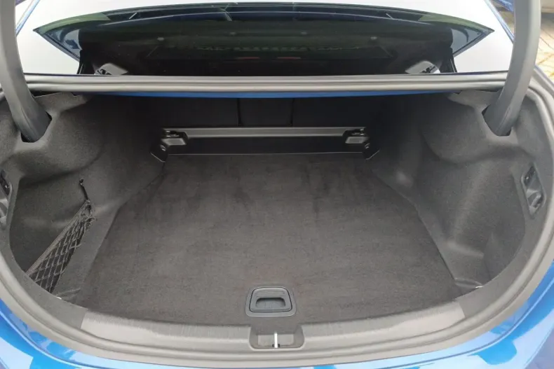 Mercedes-Benz C 200 din 2024 cu 24.600 km - oferta MER140403 - foto 12