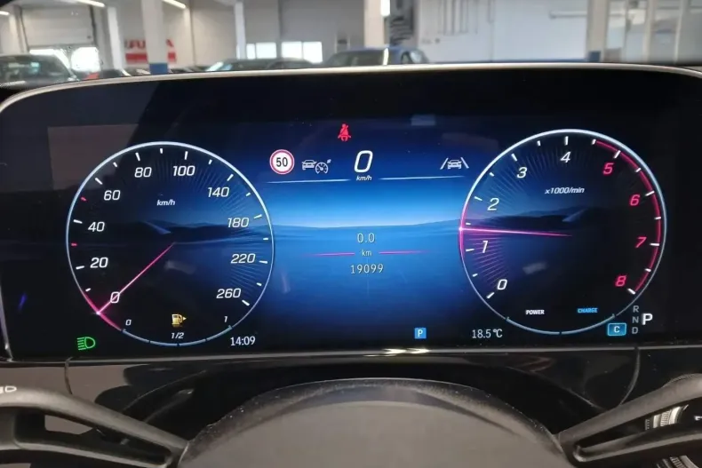 Mercedes-Benz E 200 din 2024 cu 19.200 km - oferta MER140411 - foto 13