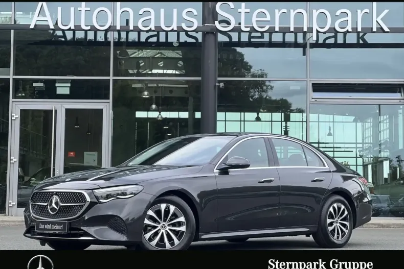 Mercedes-Benz E 220 din 2024 cu 12.139 km - oferta MER140412 - foto 1