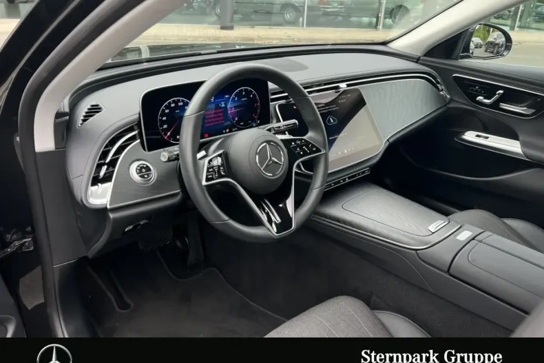 Mercedes-Benz E 220 din 2024 cu 12.139 km - oferta MER140412 - foto 9