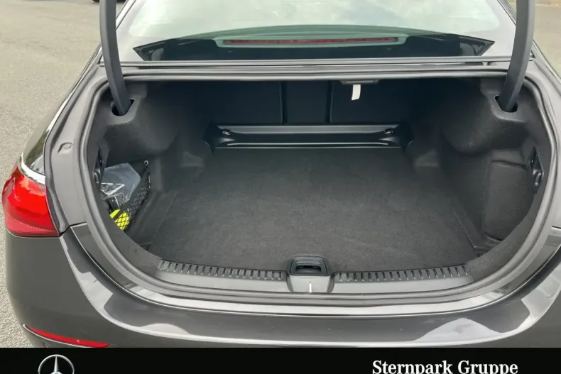 Mercedes-Benz E 220 din 2024 cu 12.139 km - oferta MER140412 - foto 20