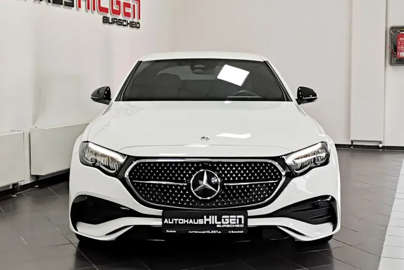 Mercedes-Benz E 200 din 2023 cu 32.810 km - oferta MER140419 - foto 3