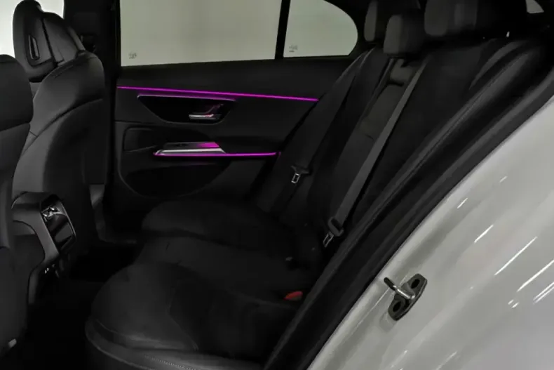 Mercedes-Benz E 200 din 2023 cu 32.810 km - oferta MER140419 - foto 29