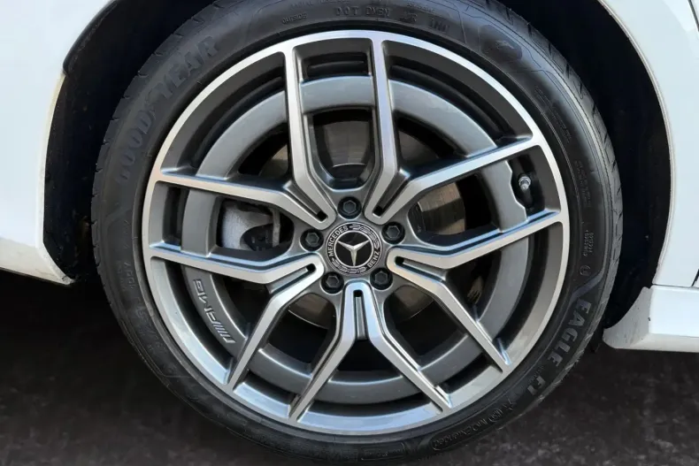 Mercedes-Benz E 400 din 2022 cu 66.500 km - oferta MER140420 - foto 22