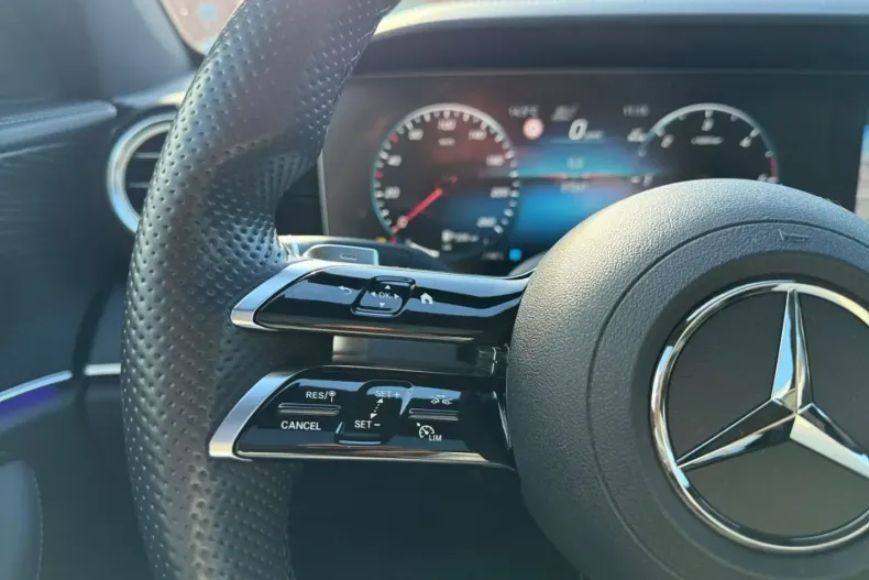 Mercedes-Benz E 400 din 2022 cu 66.500 km - oferta MER140420 - foto 24