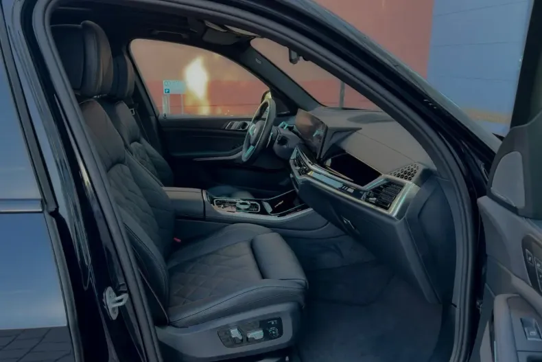 BMW X5 M60 din 2025 cu 25.144 km - oferta BMW140421 - foto 10