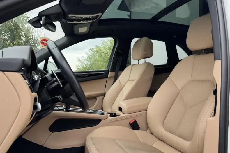 Porsche Macan din 2024 cu 7.850 km - oferta POR140430 - foto 5