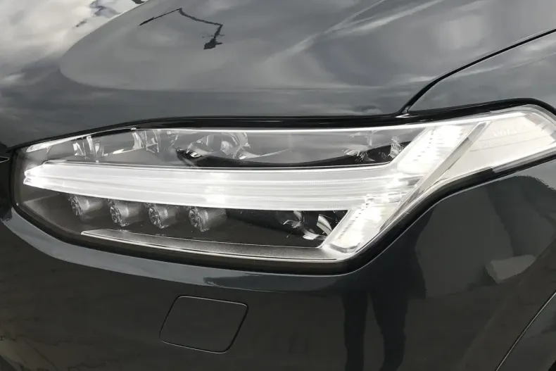 Volvo XC90 din 2021 cu 123.768 km - oferta VOL140446 - foto 39