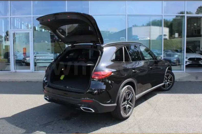 Mercedes-Benz GLC 300 din 2024 cu 17.000 km - oferta MER140451 - foto 3