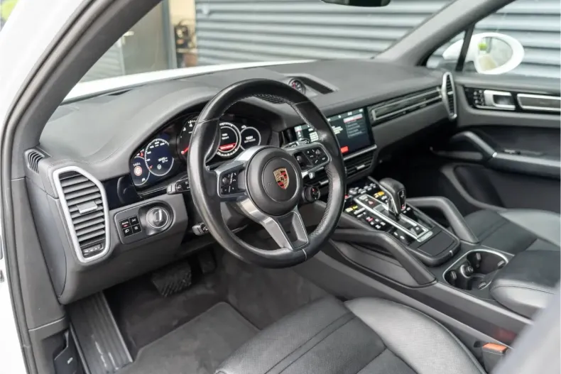 Porsche Cayenne din 2020 cu 86.500 km - oferta POR140456 - foto 4
