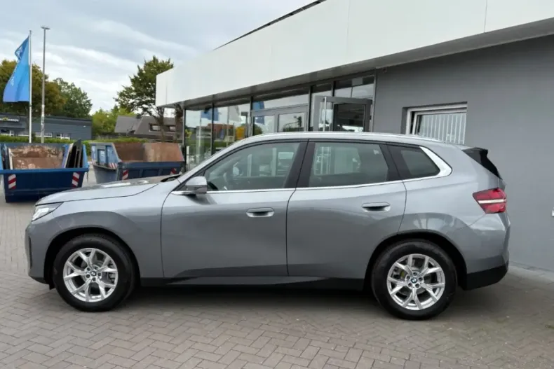 BMW X3 din 2025 cu 4.887 km - oferta BMW140458 - foto 2