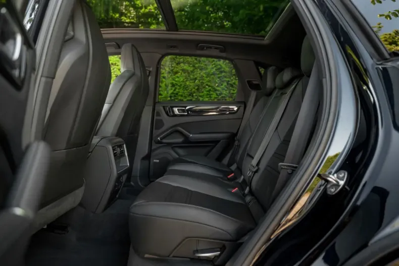 Porsche Cayenne din 2021 cu 97.000 km - oferta POR140460 - foto 8