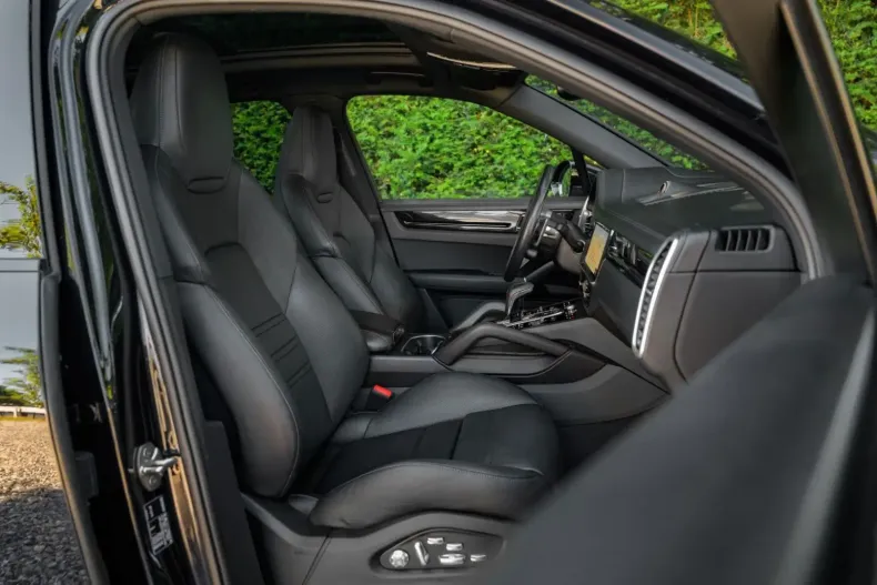 Porsche Cayenne din 2021 cu 97.000 km - oferta POR140460 - foto 9