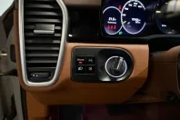 Porsche Cayenne din 2021 cu 123.201 km - oferta POR140470 - foto 13