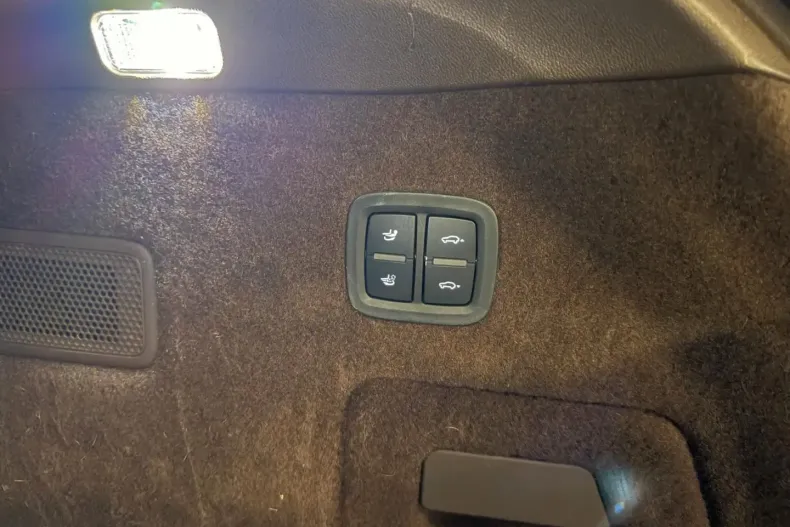 Porsche Cayenne din 2021 cu 123.201 km - oferta POR140470 - foto 29