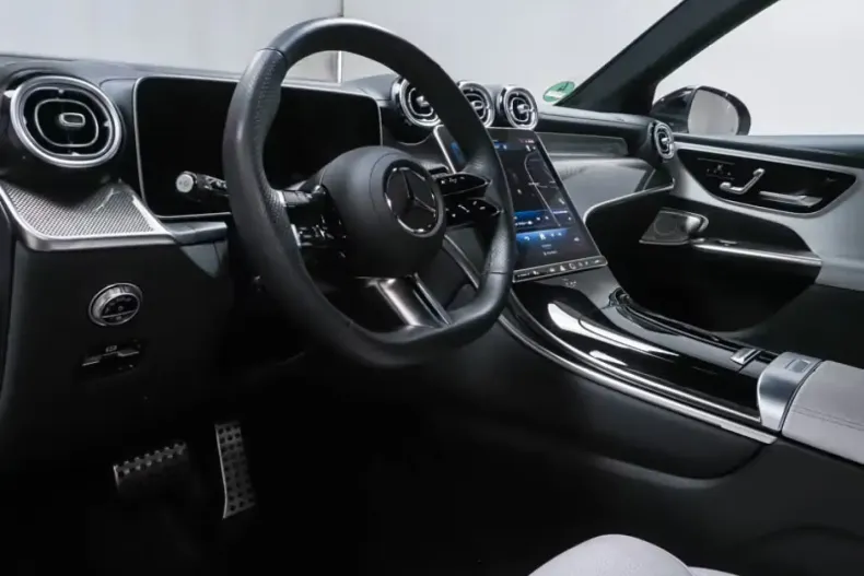 Mercedes-Benz GLC 300 din 2023 cu 9.250 km - oferta MER140479 - foto 6