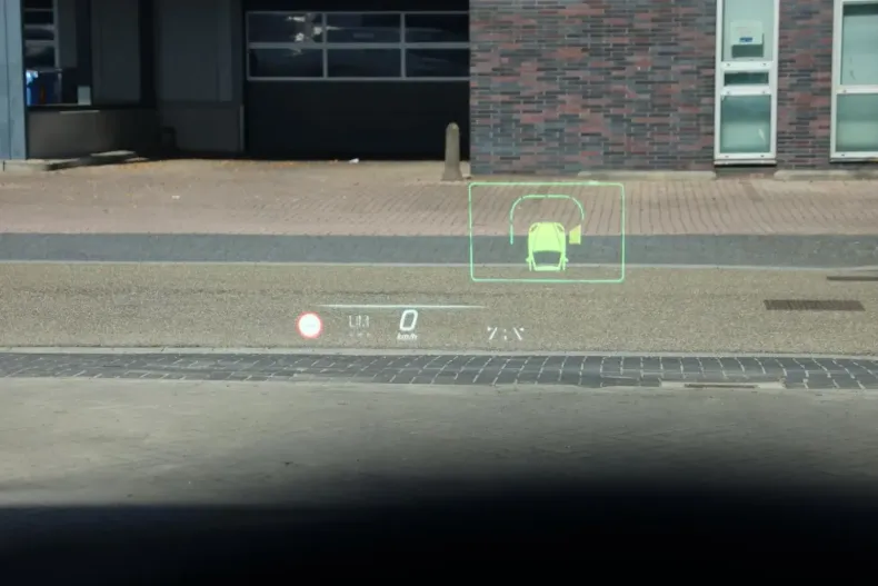 Mercedes-Benz S 63 AMG din 2024 cu 27.445 km - oferta MER140480 - foto 12