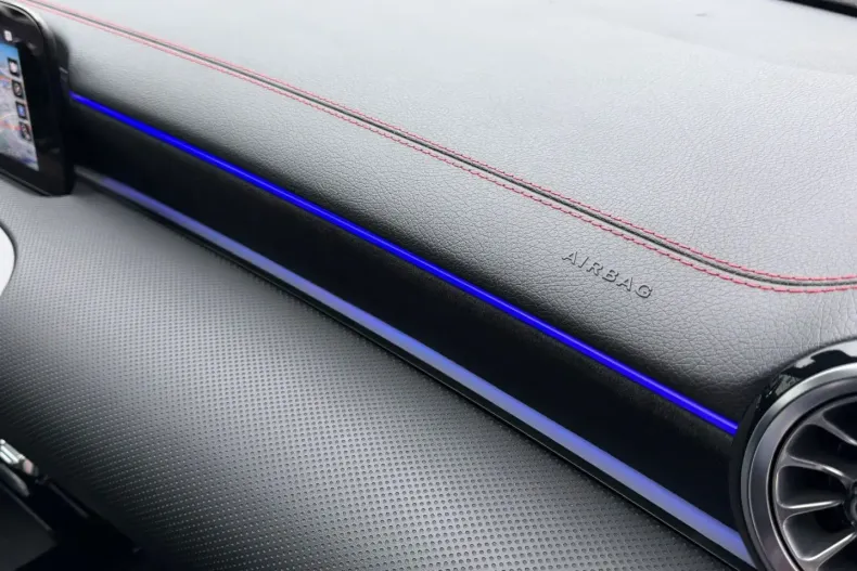 Mercedes-Benz CLA 250 din 2021 cu 101.469 km - oferta MER140482 - foto 29