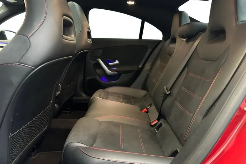 Mercedes-Benz CLA 250 din 2022 cu 61.646 km - oferta MER140490 - foto 10