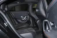 Mercedes-Benz CLA 200 din 2020 cu 81.191 km - oferta MER140491 - foto 7