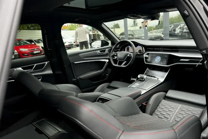 Audi RS6 din 2024 cu 24.672 km - oferta AUD140494 - foto 11