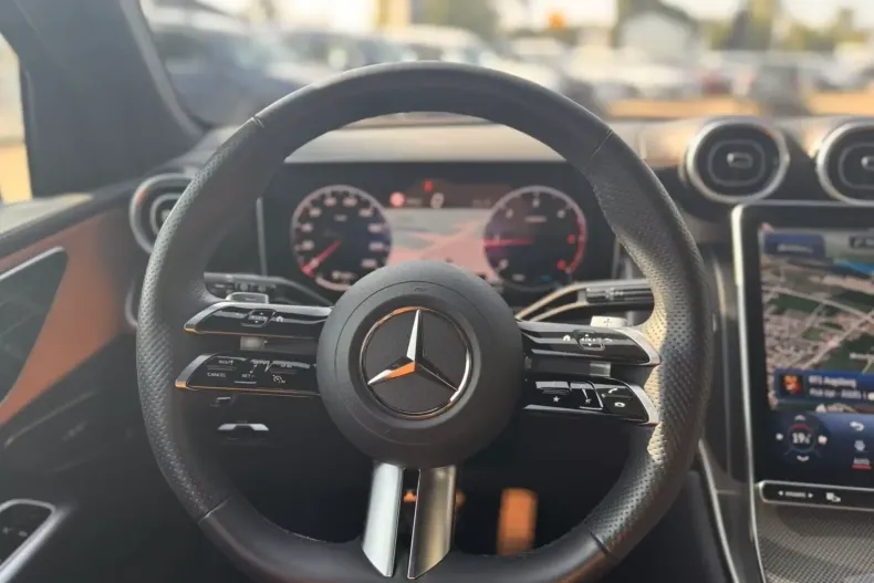 Mercedes-Benz GLC 220 din 2024 cu 16.259 km - oferta MER140495 - foto 6