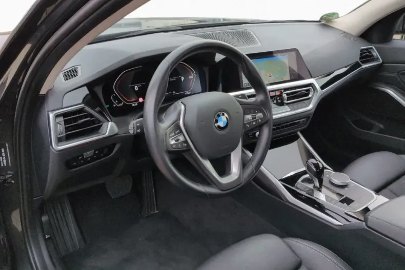 BMW 320 din 2022 cu 35.167 km - oferta BMW140514 - foto 6