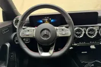 Mercedes-Benz CLA 200 din 2023 cu 4.200 km - oferta MER140519 - foto 17