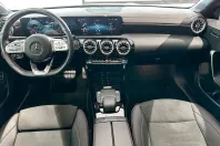 Mercedes-Benz CLA 200 din 2023 cu 4.100 km - oferta MER140520 - foto 7