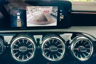 Mercedes-Benz CLA 200 din 2023 cu 4.100 km - oferta MER140520 - foto 13