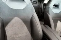 Mercedes-Benz CLA 200 din 2023 cu 4.100 km - oferta MER140520 - foto 15