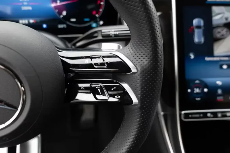 Mercedes-Benz GLC 200 din 2023 cu 20.900 km - oferta MER140521 - foto 11