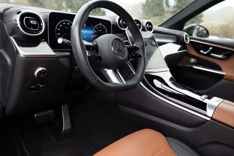 Mercedes-Benz GLC 200 din 2023 cu 20.900 km - oferta MER140521 - foto 13