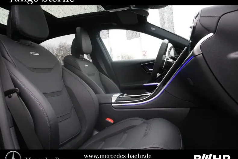 Mercedes-Benz C 63 AMG din 2024 cu 3.850 km - oferta MER140525 - foto 4