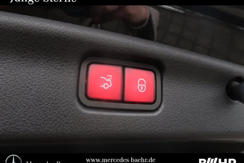 Mercedes-Benz C 63 AMG din 2024 cu 3.850 km - oferta MER140525 - foto 11