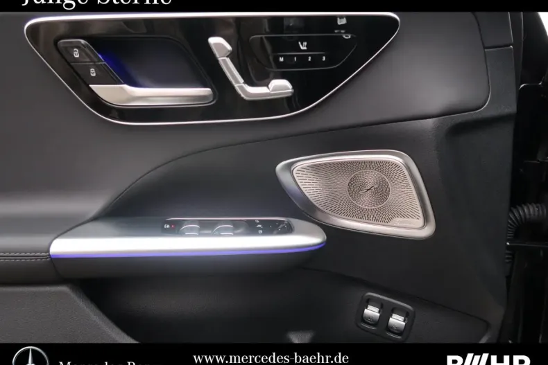 Mercedes-Benz C 63 AMG din 2024 cu 3.850 km - oferta MER140525 - foto 13