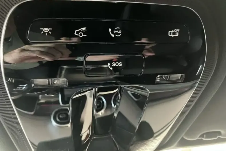 Mercedes-Benz GLC 200 din 2024 cu 10.413 km - oferta MER140529 - foto 6