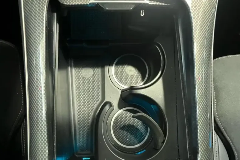 Mercedes-Benz GLC 200 din 2024 cu 10.413 km - oferta MER140529 - foto 7