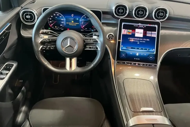 Mercedes-Benz GLC 200 din 2024 cu 10.413 km - oferta MER140529 - foto 8