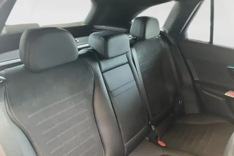 Mercedes-Benz GLC 200 din 2024 cu 10.413 km - oferta MER140529 - foto 12