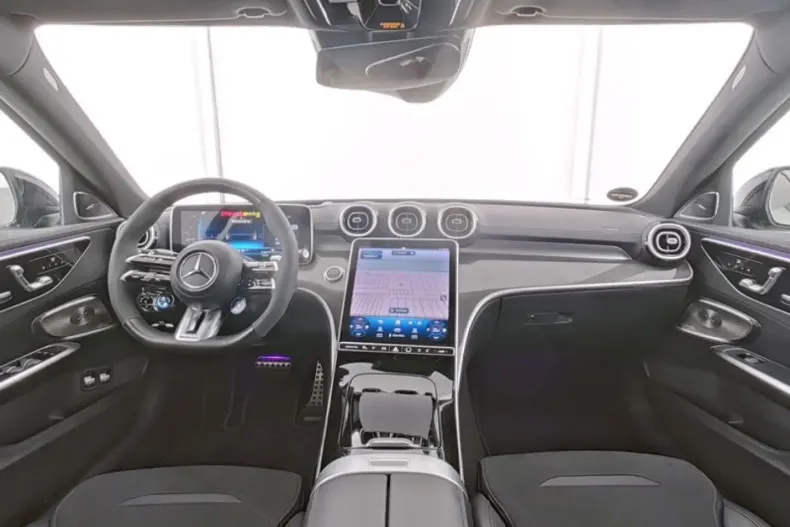 Mercedes-Benz C 63 AMG din 2024 cu 21.909 km - oferta MER140530 - foto 6