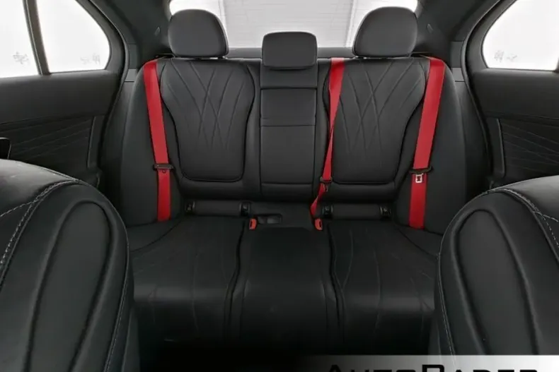 Mercedes-Benz C 43 AMG din 2023 cu 41.640 km - oferta MER140536 - foto 8