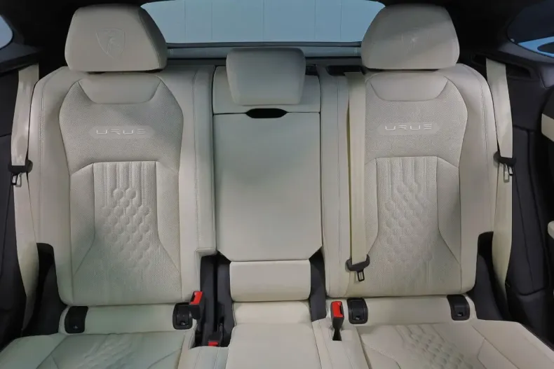 Lamborghini Urus din 2023 cu 5.650 km - oferta LAM140551 - foto 16