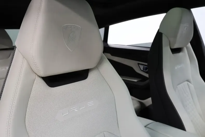 Lamborghini Urus din 2023 cu 5.650 km - oferta LAM140551 - foto 19