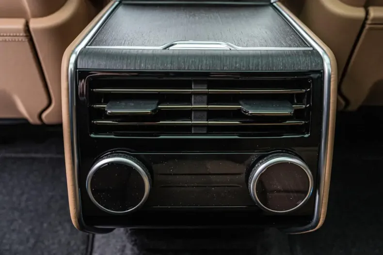 Land Rover Range Rover din 2025 cu 50 km - oferta LAN140554 - foto 34