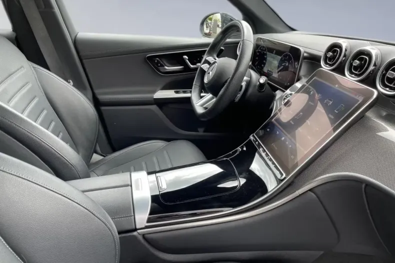 Mercedes-Benz GLC 220 din 2023 cu 47.859 km - oferta MER140561 - foto 6