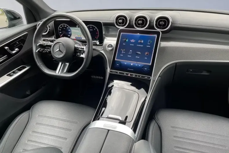 Mercedes-Benz GLC 220 din 2023 cu 47.859 km - oferta MER140561 - foto 12