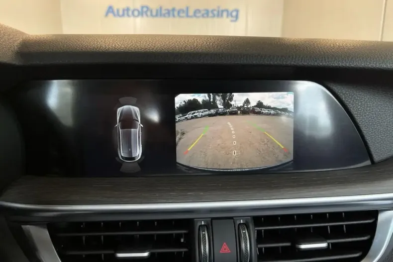 Alfa Romeo Stelvio din 2023 cu 32.337 km - oferta ALF140564 - foto 12